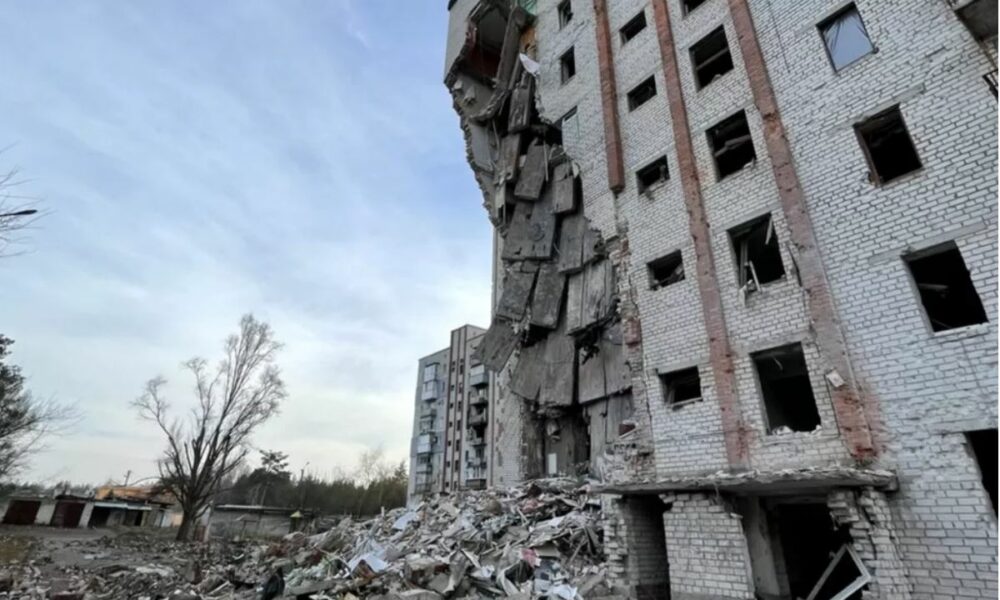 BBC: Civilii ucrainieni se întorc în orașul Liman. Cum arată viața după eliberarea orașului