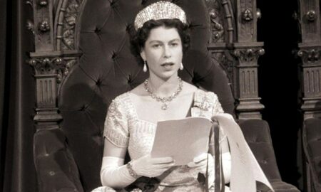 Regina Elisabeta a II-a
