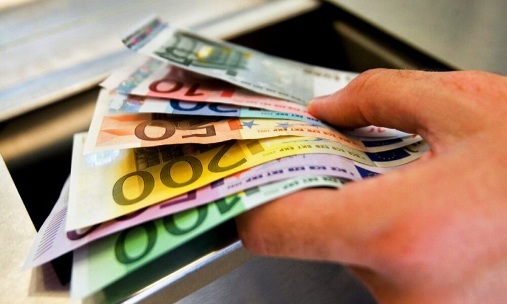 Se oferă peste 2.000 de euro pe lună, dar nu sunt candidați. Este nevoie de sute de mii de angajați