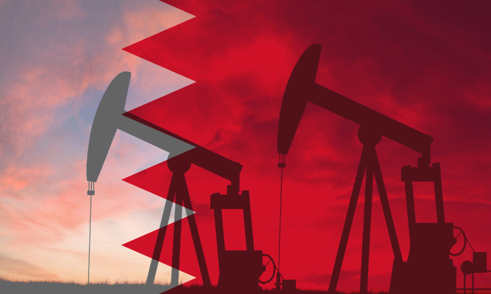 Principala industrie a economiei Bahrainului: Petrolul. Mica mare rafinatoare din Orientul Mijlociu