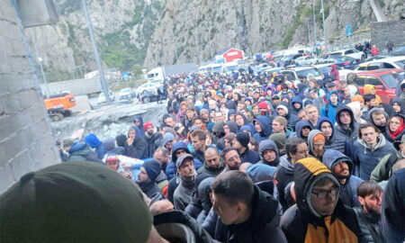 Cetățeni ruși care încearcă să intre în Georgia