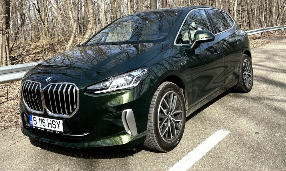 Test-Drive: BMW Seria 2 Active Tourer. Mașina nu e nici prea mică, nici prea mare, dar are un design unic