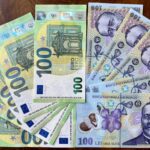 Bancnote de 100 de lei și 100 de euro