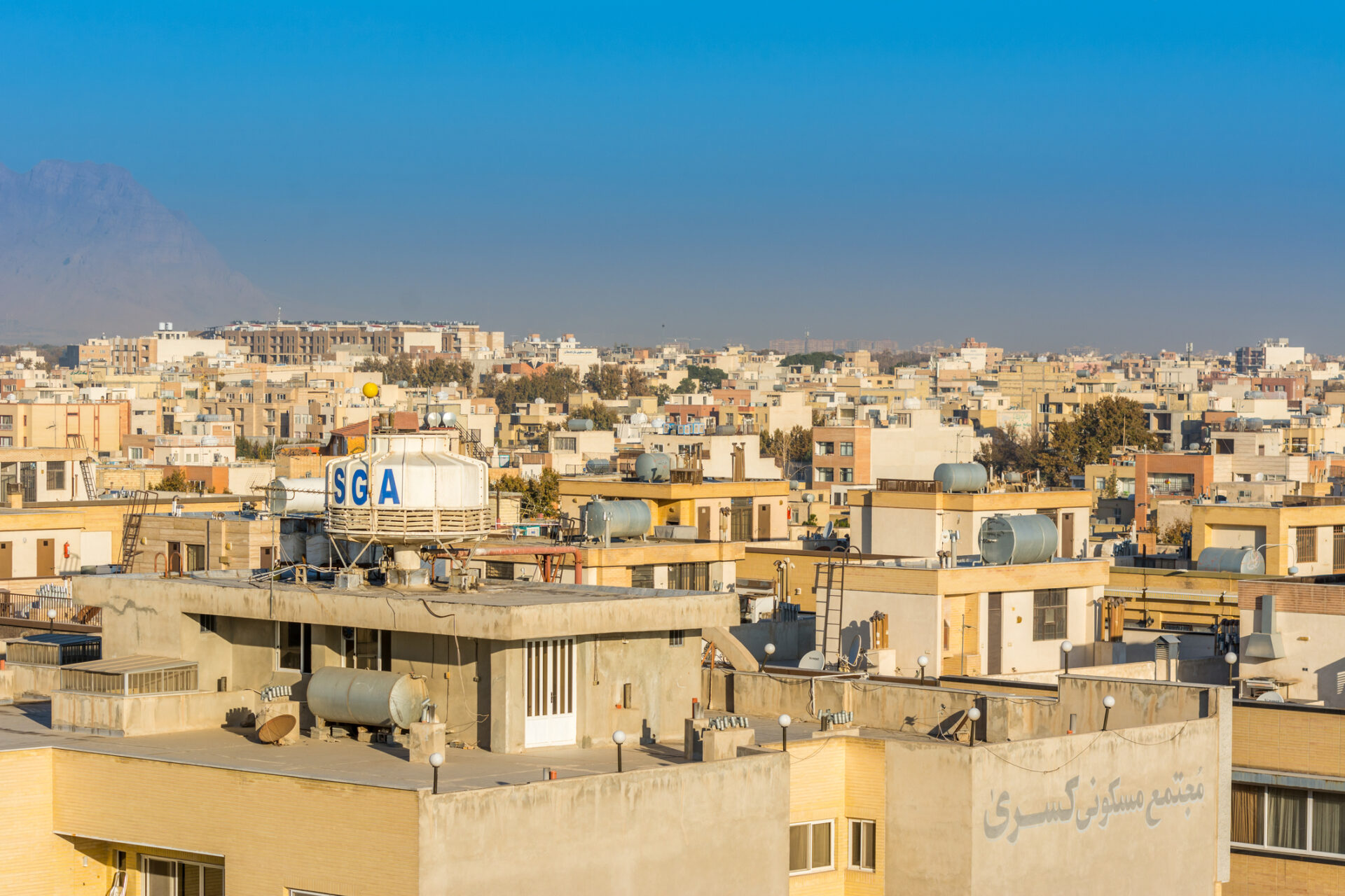 Eṣfahān este cel de-al doilea cel mai mare oraș din Iran și este considerat a fi una dintre cele mai vechi așezări din regiune din punct de vedere istoric, sursă foto dreamstime