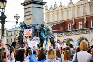Miting internațional pentru pace. Ucrainenii cer eliberarea apărătorilor de la Azovstal în Cracovia, Polonia, Sursa foto: dreamstime.com