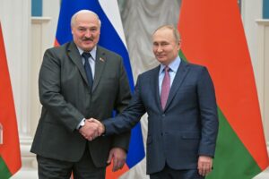 Președintele Belarusului, Aleksandr Lukașenko, și președintele Rusiei, Vladimir Putin