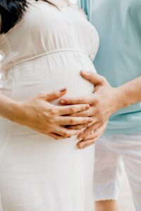 Femeie gravidă propunere usr, concediu maternal