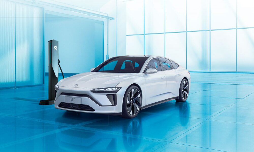 România lui Elon Musk. Peste 70% dintre români vor mașini hibride sau electrice