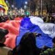 Sursă foto: bbc.com; activiști pro Kremlin mărșăluiesc în Belgrad