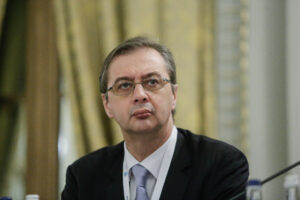 Interviu RADOR cu Iulian Chifu, despre proaspăt lansata sa tetralogie. O lucrare-eveniment