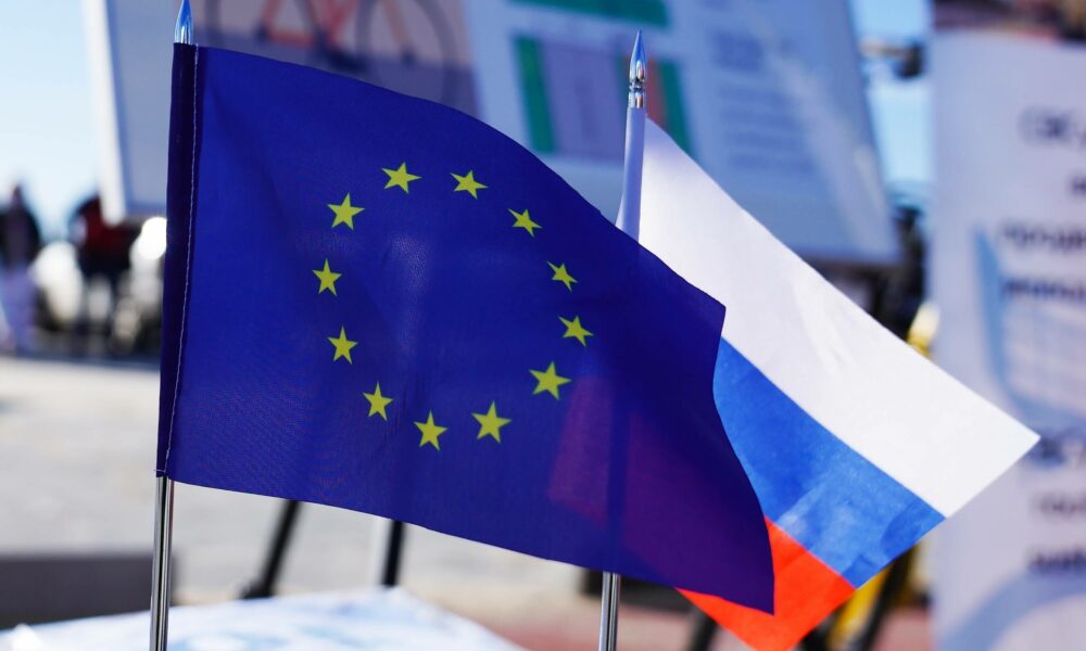 Cum „atacă” mascat Rusia Europa? Mai multe țări vor să închidă granițele