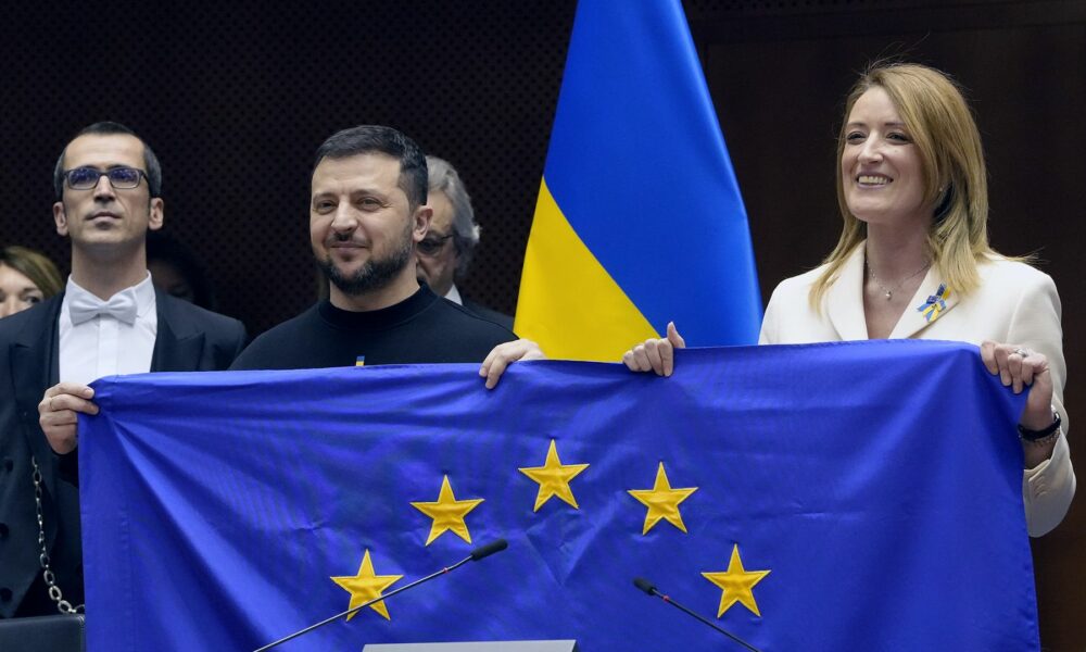 Cu Ucraina în UE. Volodimir Zelenski și Roberta Metsola speră ca negocierile de aderare să înceapă anul acesta