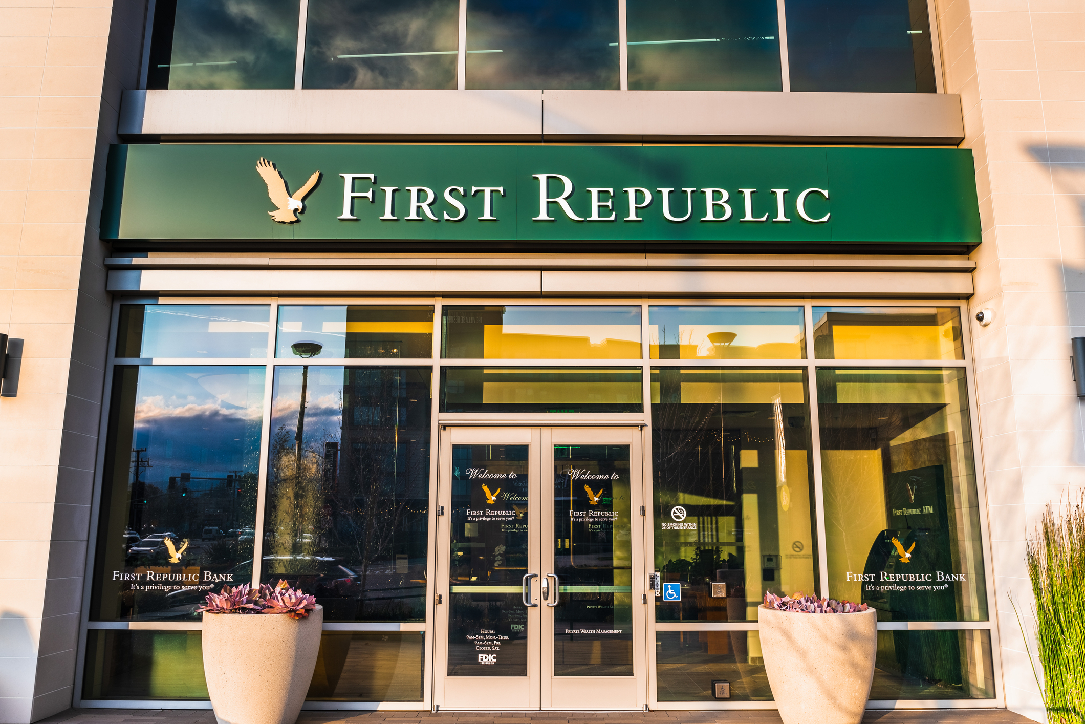 First Republic Bank, sursa foto dreamstime