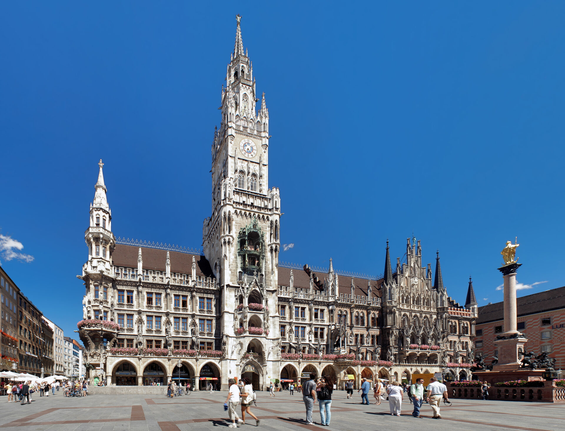  Primărie din München, Germania, Sursa foto: dreamstime.com