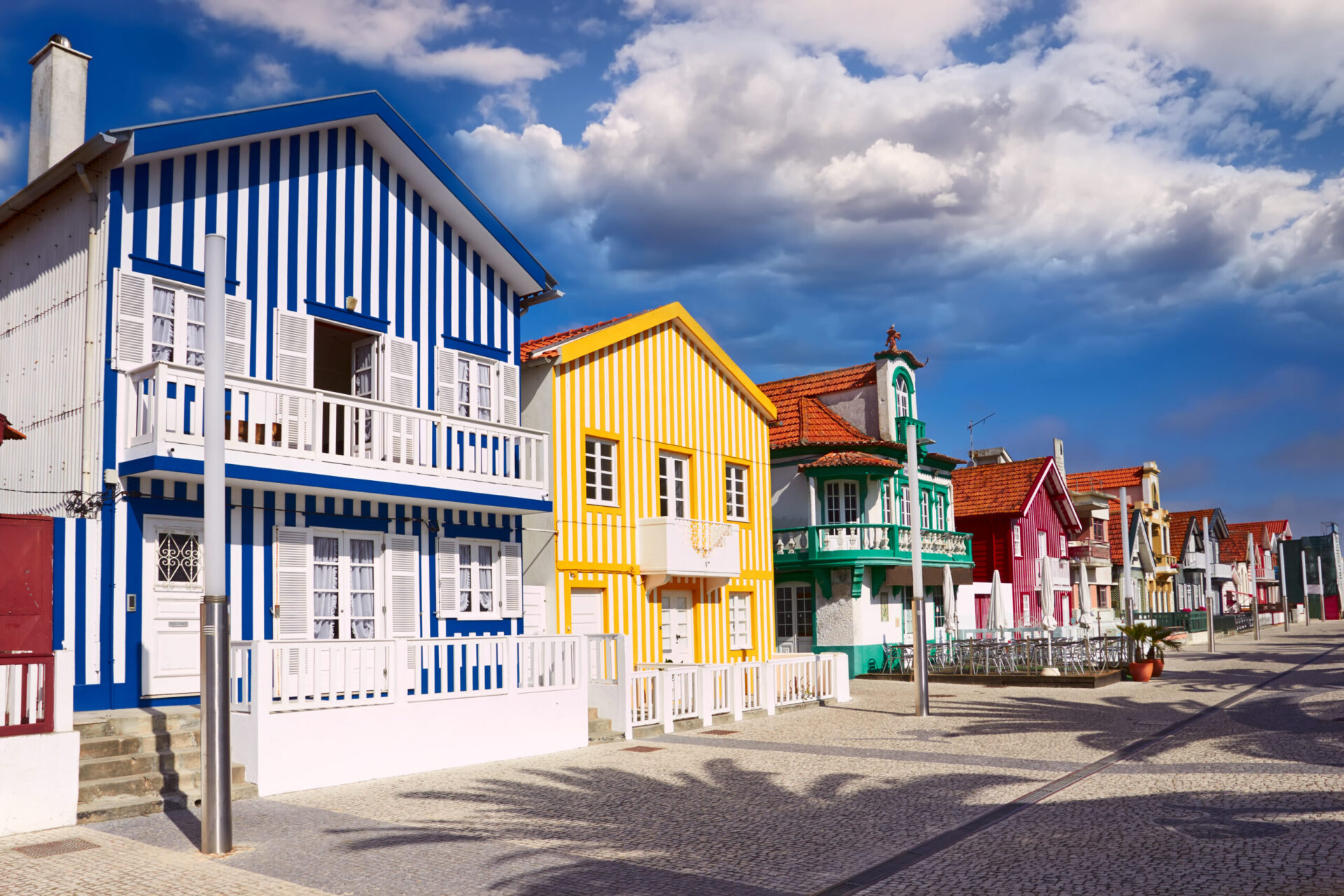 Case colorate în Costa Nova, Aveiro, Portugalia