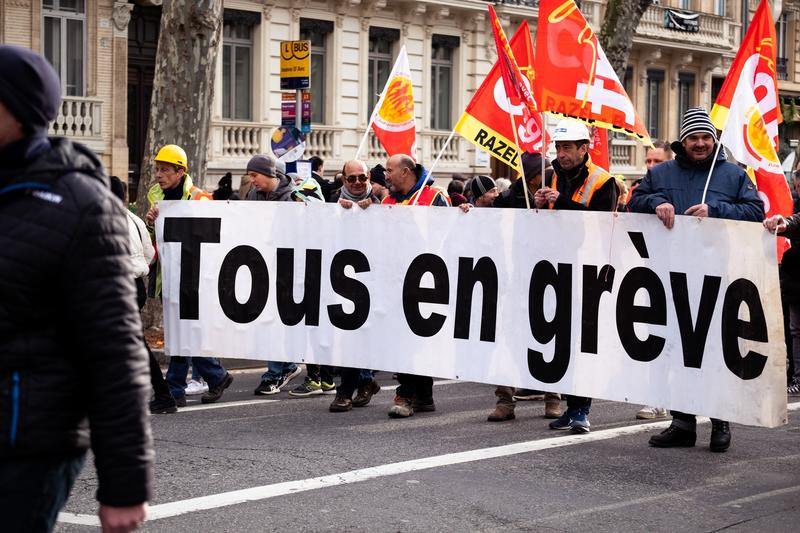 grevă în Franța; sursă foto: hotnews.ro