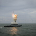 sursă foto: revista22.ro; nave militare rusești efectuează teste