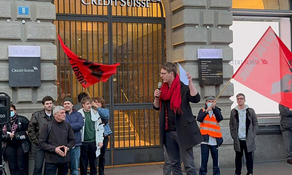Elvețienii cer taxarea bogaților! Guvernul alocă peste 100 de miliarde de franci pentru preluarea Credit Suisse