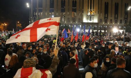 Proteste uriașe în Georgia