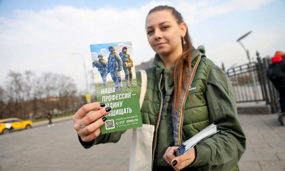Armata rusă își intensifică campania de recrutare în armată. Rapoarte arată că rușii vor mai mult de 40.000 de noi recruți