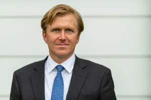 Elbridge Colby vrea să termine ceea ce a început Donald Trump. Intelectualul conservator care încearcă să refacă politica externă a Partidului Republican.