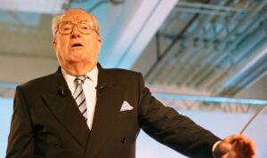 Jean Marie Le Pen a făcut infarct
