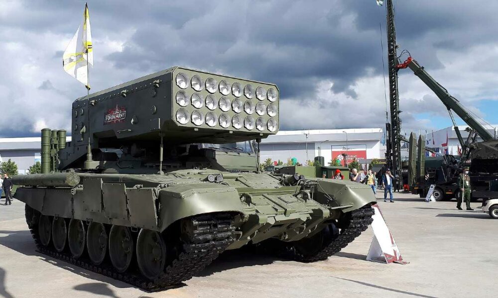 Rusia își dotează trupele cu o armă distrugătoare. Moscova lansează o furtună de foc asupra Ucrainei