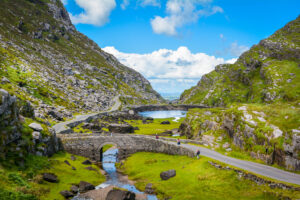 Priveliște panoramică a Gap of Dunloe, County Kerry, Irlanda, Sursa foto dreamstime.com