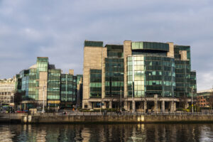 Centrul internațional de servicii financiare IFSC din Dublin, Irlanda, Sursa foto dreamstime.com