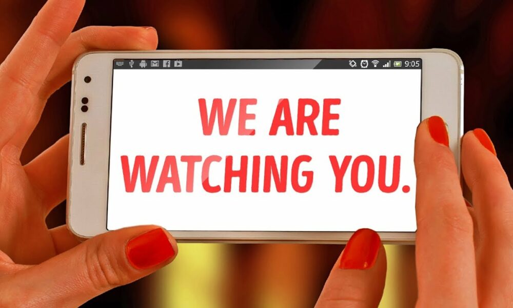 Semne care indică faptul că telefonul pe care îl folosiți este spionat. Soluții preventive pentru a împiedica acest lucru
