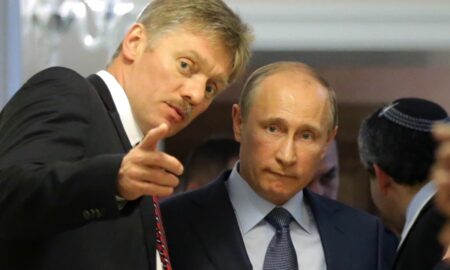 Peskov și Putin; Sursă foto: cnn.com