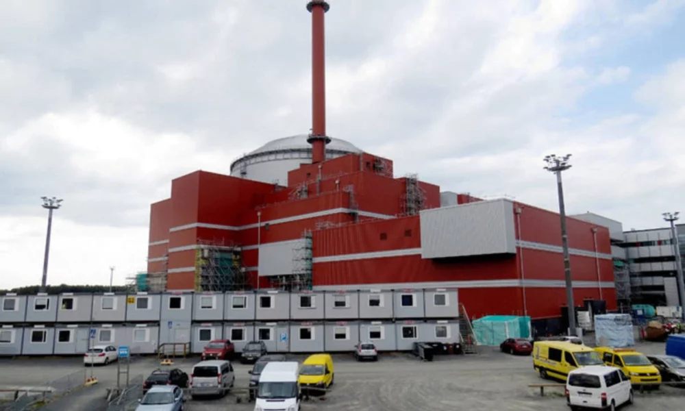 Putin nu-și mai poate exercita șantajul energetic! Cel mai mare reactor nuclear din Europa a început să producă