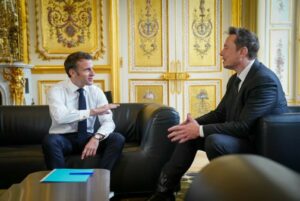 Emmanuel Macron și Elon Musk Sursă foto EpicNews.