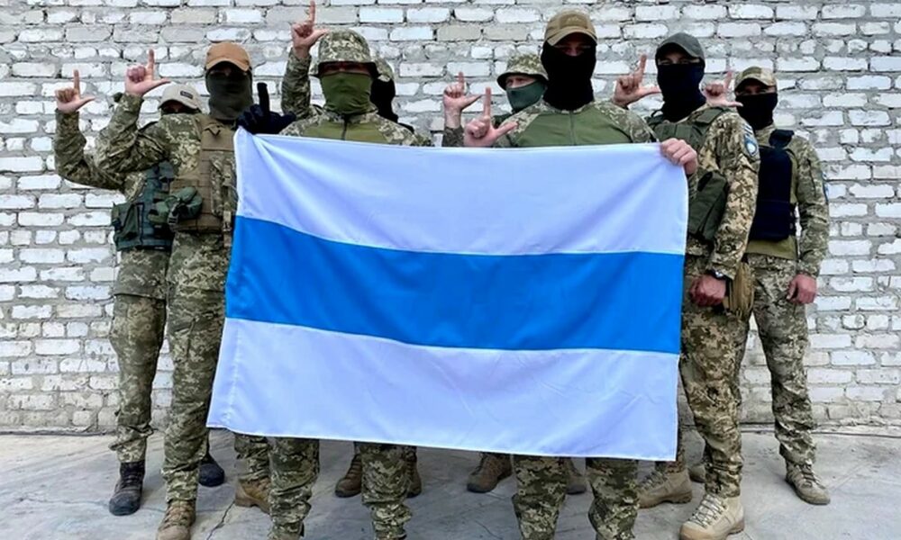 Membrii Legiunii Rusia Liberă cred că țara lor este o bombă cu ceas! Membrii alianței se pregătesc de o revoluție