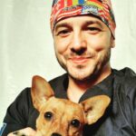 Aurelian Ștefan, medicul animalelor fără stăpân! „Am sterilizat împreună cu echipa noastra peste 110.000 de câini și pisici”
