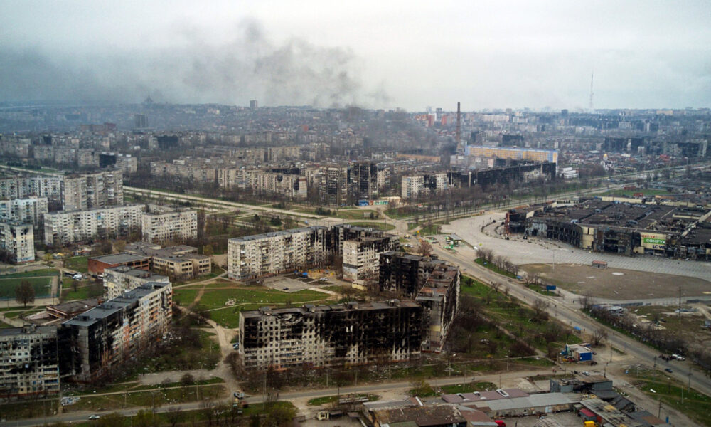 Rusia, fraudă pe scară largă. Reconstrucția orașului Mariupol generează averi impresionante pe piața neagră