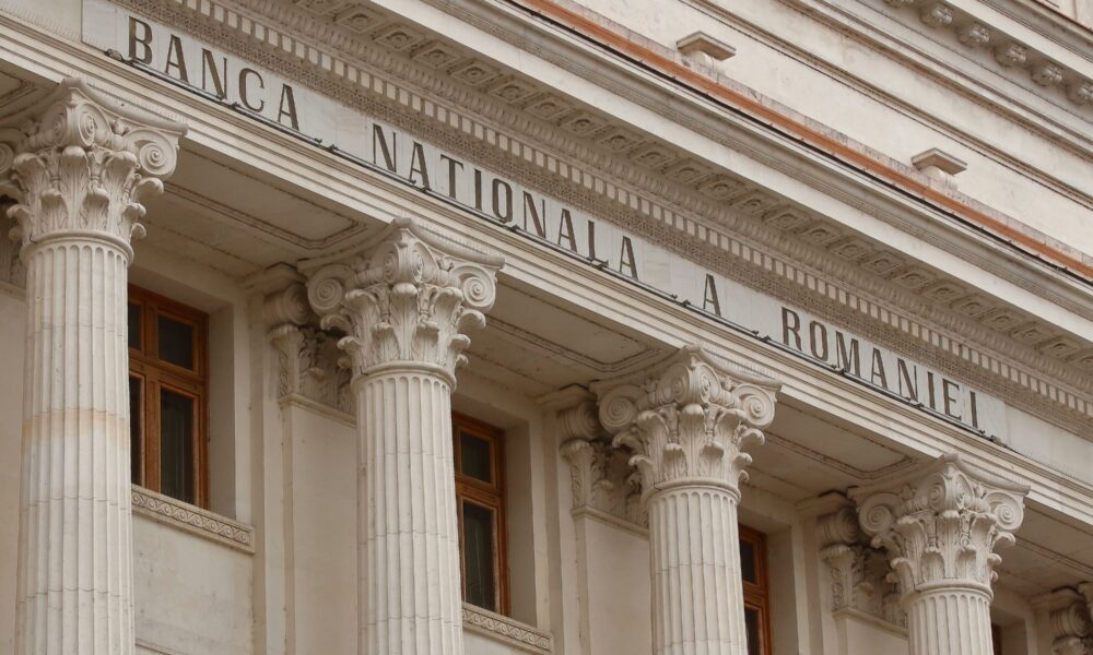 Cursul valutar BNR, astăzi, 6 februarie 2025. Aurul atinge noi maxime istorice