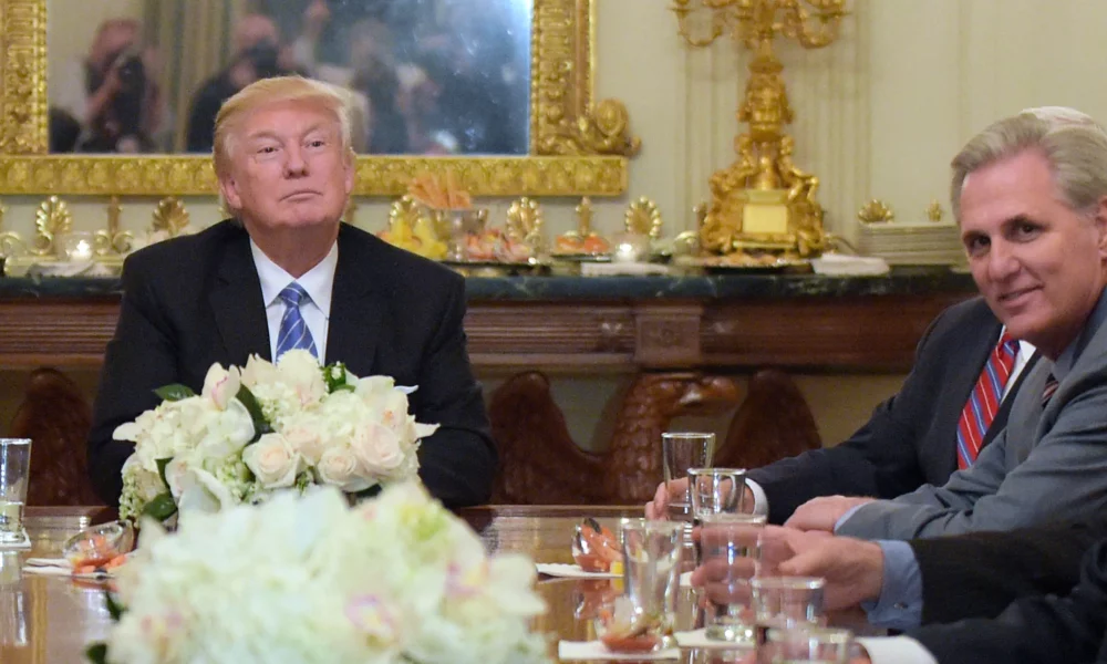 Un nou candidat apare pentru alegerile prezidențiale din SUA. Lumea lui Trump fumegă din cauza anunțului lui McCarthy