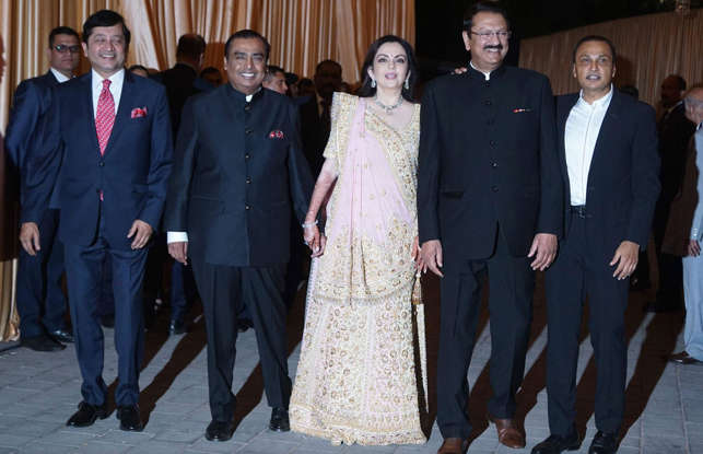 Familia Ambani, Sursă foto: msn.com