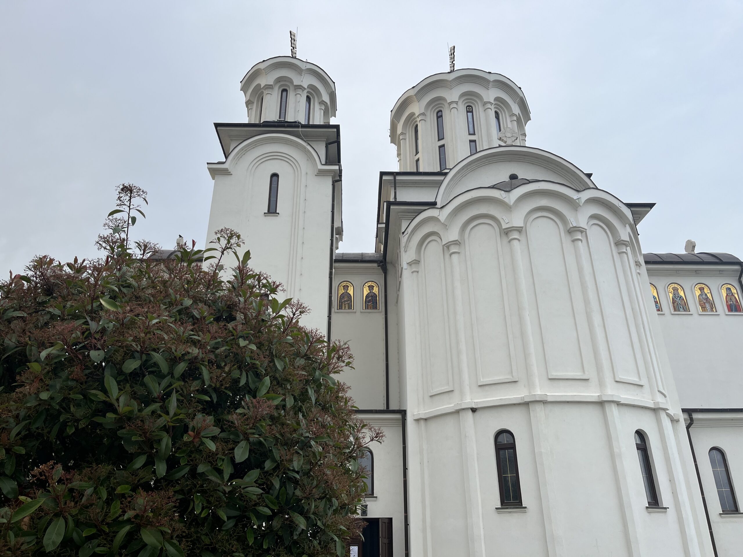 Mănăstirea „Sfânta Maria” din Techirghiol ce a trecut recent printr-un proces de reabilitare (sursă foto: Infofinanciar / Adrian Lambru)