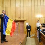 Klaus Iohannis Drapel Sursă foto News.ro