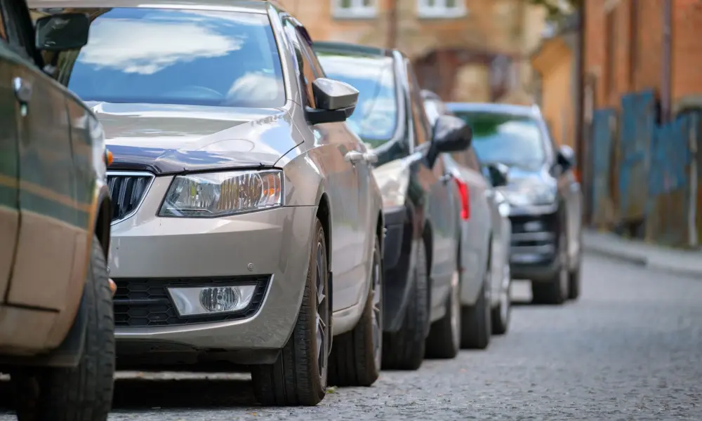 Statistică INS: Înmatriculările noi de vehicule rutiere au crescut cu 4,5% în 2024