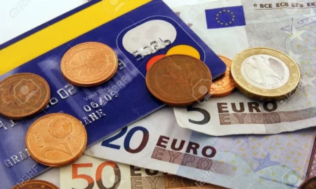 Banii cash nu vor dispărea. BNR oferă asigurări românilor