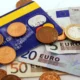 UE pune piciorul în prag! Plățile în numerar de peste 10.000 de euro, interzise