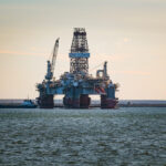 platformă petrolieră în Marea Neagrp; sursă foto: Dreamstime.com