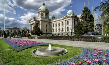 Clădirea Adunărea Naționale a Serbiei (Parlamentul) din Belgrad, una dintre principalele obiective turistice ale Capitalei (sursă foto: Dreamstime)