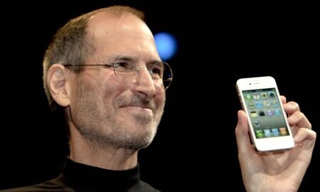 ansarea Iphone Steve Jobs Sursă foto CNBC
