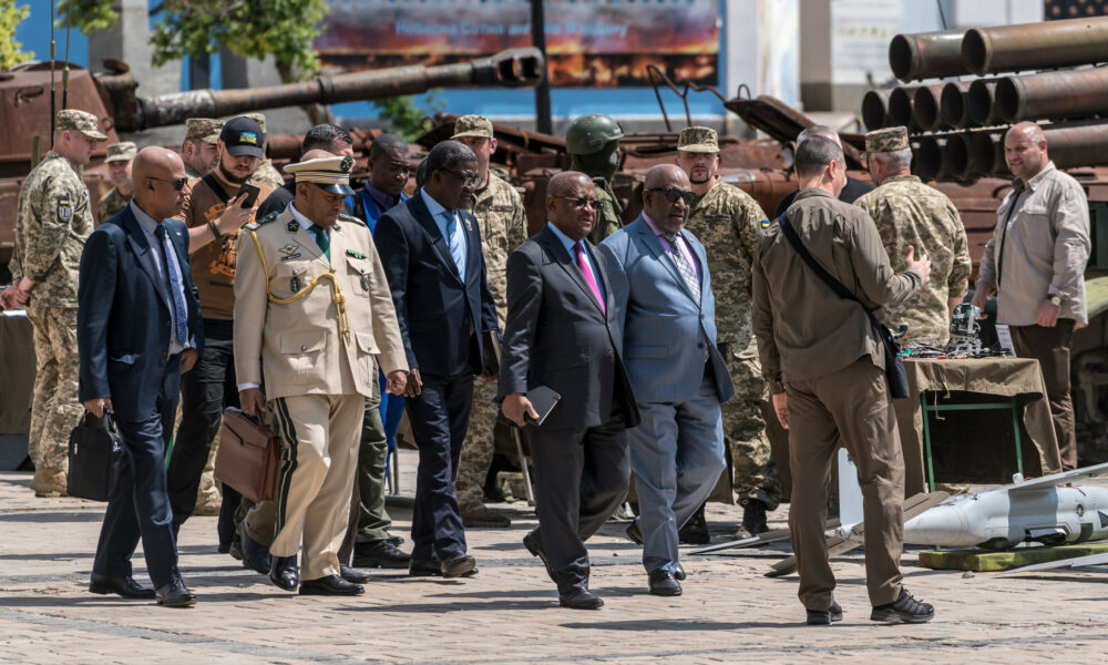 Se pregătesc discuții de pace în Ucraina! Delegația liderilor africani veniți la Kiev, întâmpinată de rachete rusești