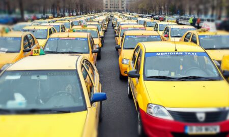 protest taximetristi sursă foto universul