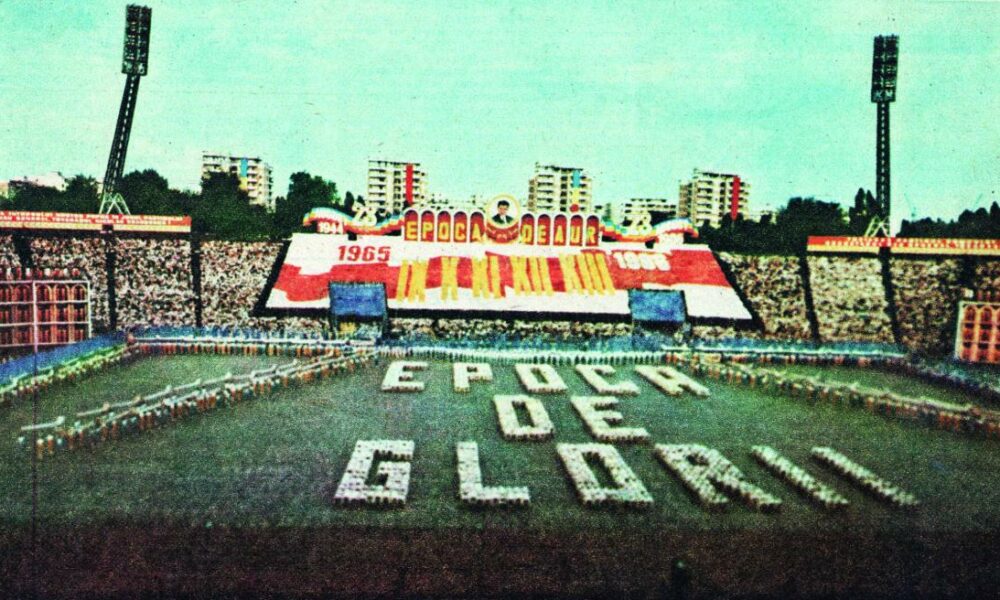 România explicată (26). Cântarea României, de la siluirea unui poem patriotic la educația comunistă de masă